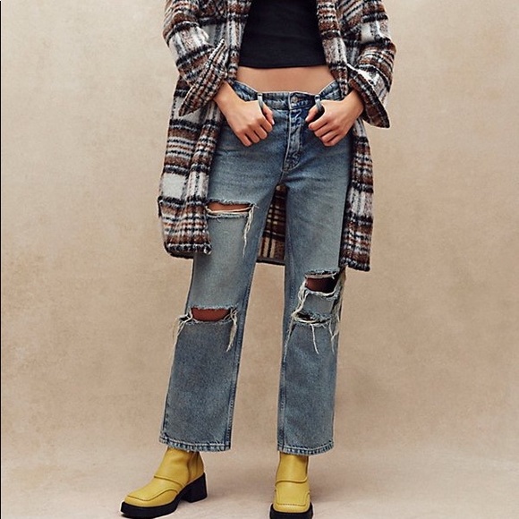 Free People Lucia Distressed Ankle Cropped Jeans - Picture 12 of 12